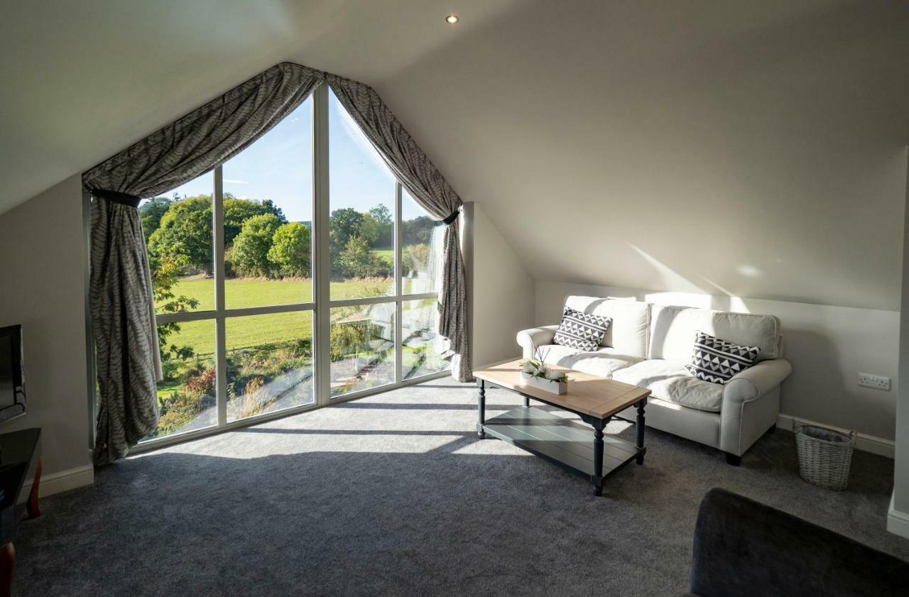 Rhyd Lydan Bed & Breakfast Newtown  Exterior photo